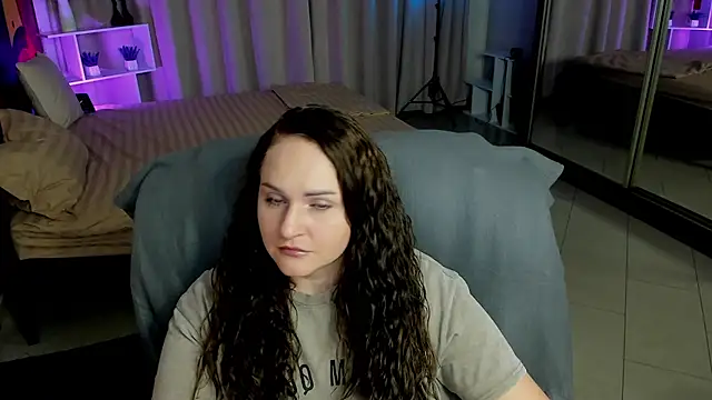 Chorna_Rouse's Live XXX Chat