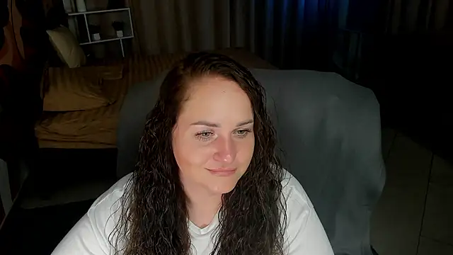 Chorna_Rouse Adlı Modelin Canlı XXX Sohbeti