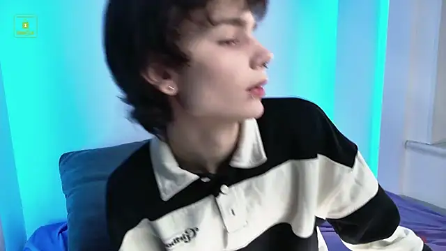 Trixy_Quinn Webcamshow
