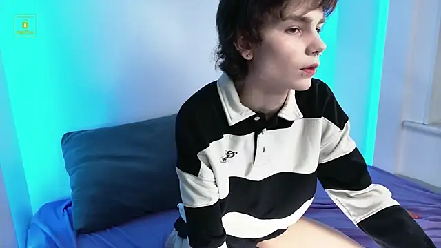 Trixy_Quinn Webcamshow