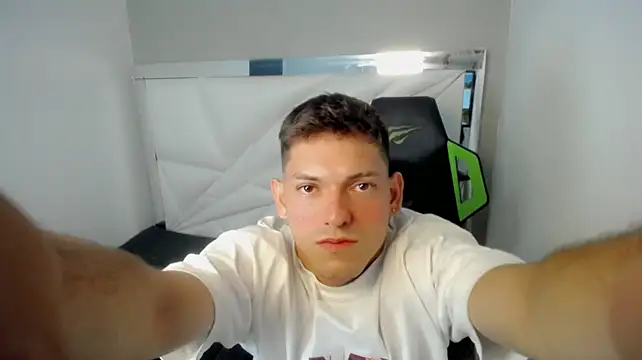 Pollowet Webcam Show