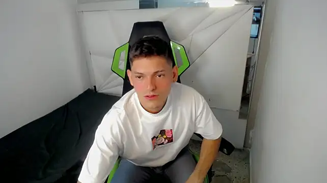 Pollowet Шоу с уебкамера