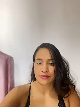 emilly23 Chat XXX in diretta