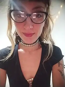 SophiaAmapola 라이브 XXX 채팅