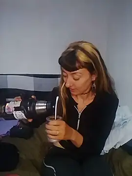 Chat +18 de SophiaAmapola ao vivo