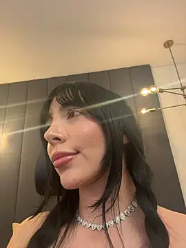 LalithDevi's Live XXX Chat
