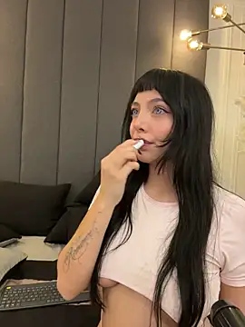 LalithDevi Live XXX-Chat