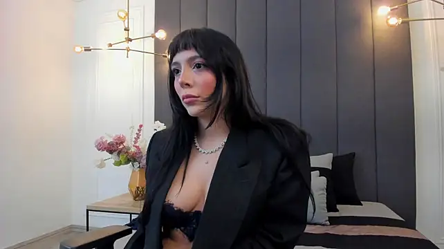 Show de LalithDevi na webcam