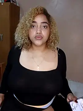 CarnalScandal's Live XXX Chat