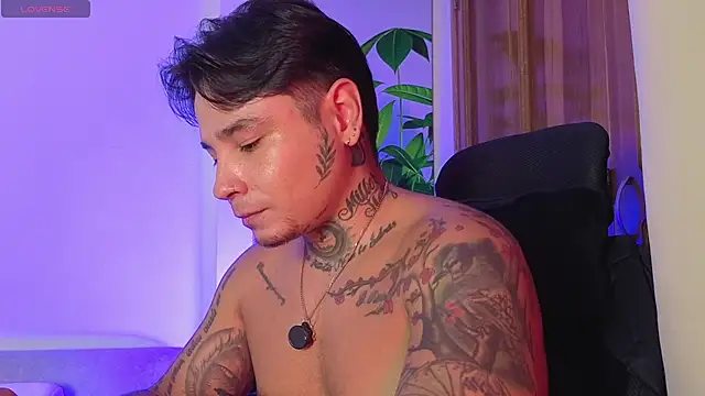 CamiloHedz webcam show