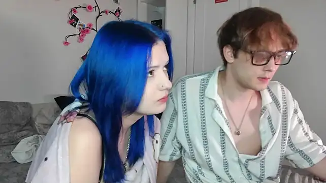 emilia_off0 Webcam show