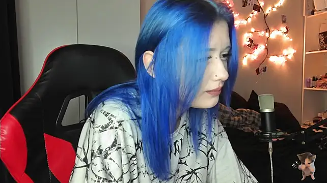 emilia_off0 Webcam-Show