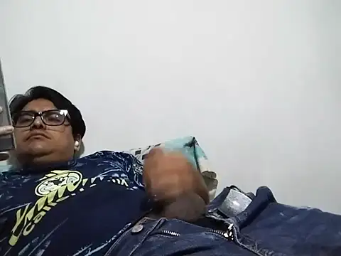 Edgar_Hernandez Шоу с уебкамера