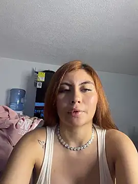 Chat +18 de ImStormi ao vivo