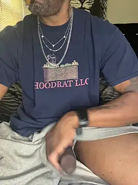הופעת וובקאם של BigDaddyDy