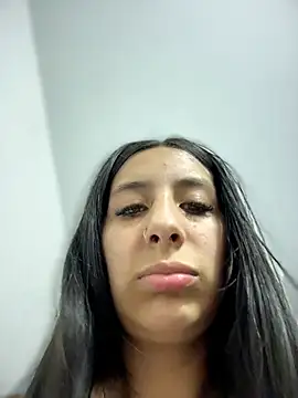 XXX chat uživo modela Im_Danna_LS