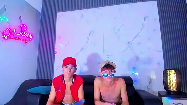 Show de Ares_pervercity na webcam