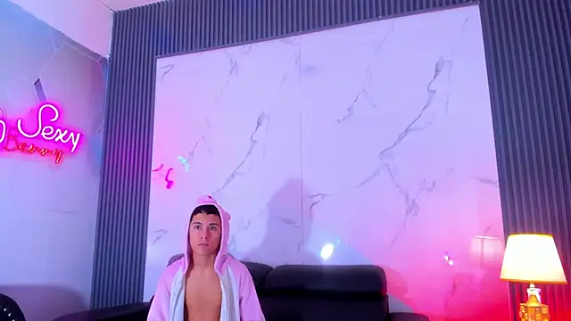 Show de Ares_pervercity na webcam
