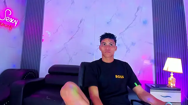 Ares_pervercity's Webcam Show