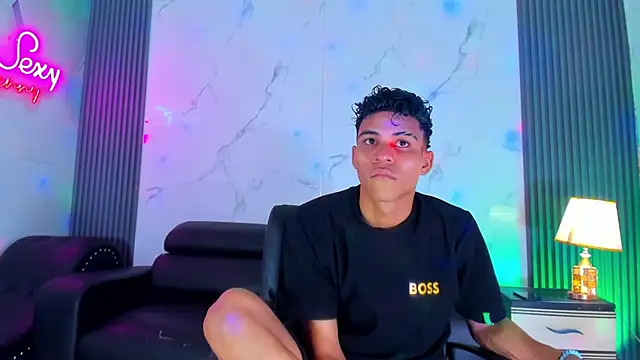 Show de Ares_pervercity na webcam