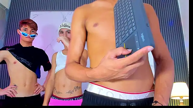 Ares_pervercity Webcam-Show