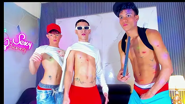 Show modela Ares_pervercity na web-kameri