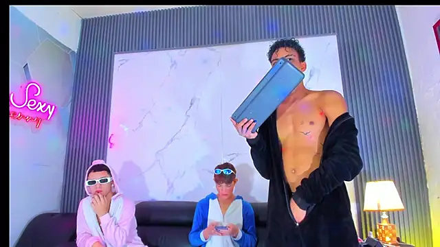 Ares_pervercity Webcam-Show