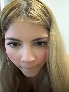 Dulceevela's Live XXX Chat