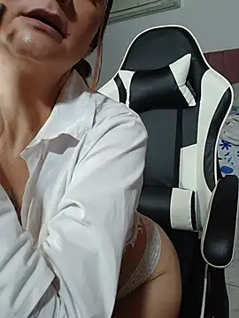 Онлайн чат XXX hana_mature
