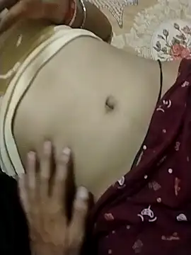 הופעת וובקאם של Rayi_Hot_4