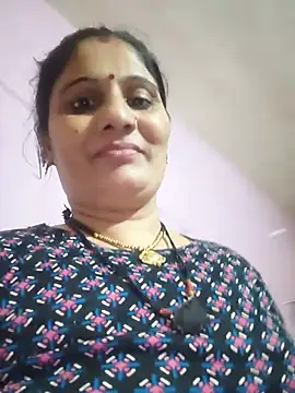 Karishma_bhabi02 Show in webcam