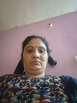 Karishma_bhabi02 Show in webcam