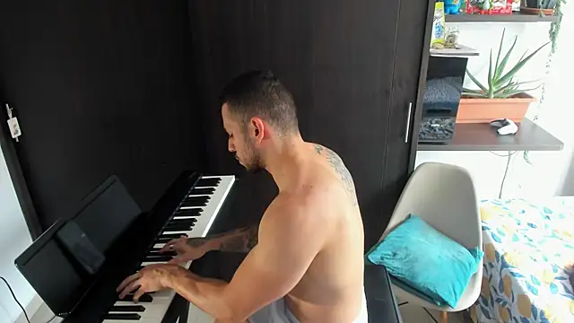 logan_smith লাইভ XXX চ্যাট