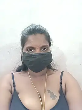 Glamour_Dolls_Tamiln Webbikameraesitys