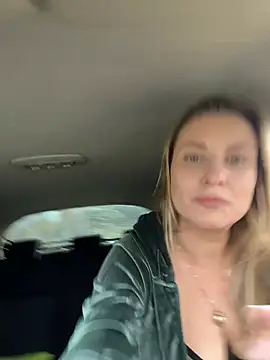 Chat +18 de sweetOlga ao vivo