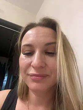צ'אט XXX בשידור חי של sweetOlga