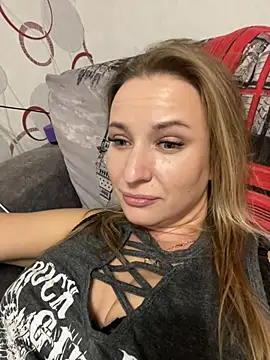 Show modela sweetOlga na web-kameri