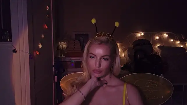 MauiBae Live XXX-Chat