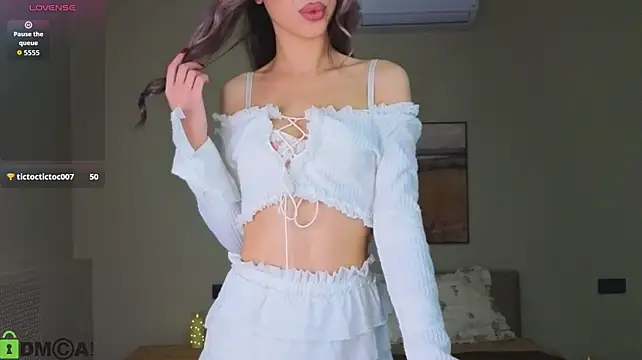 Pokazy przed kamerką – Ruby__Brooks