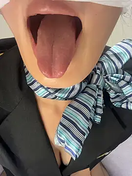 AMI_xox10 Adlı Modelin Canlı XXX Sohbeti
