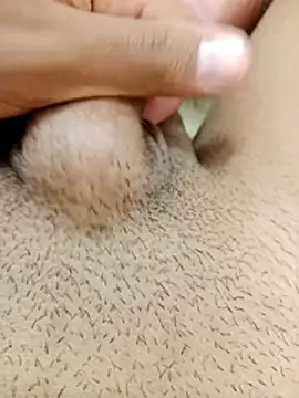 deebola Show in webcam