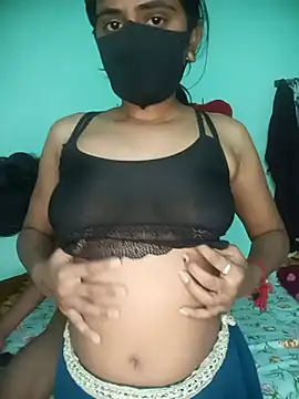 pooja1510 Adlı Modelin Web Kamerası Şovu