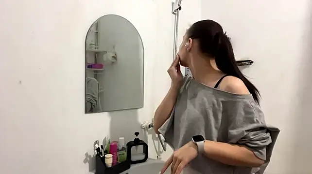 XXX chat uživo modela KristalMartos