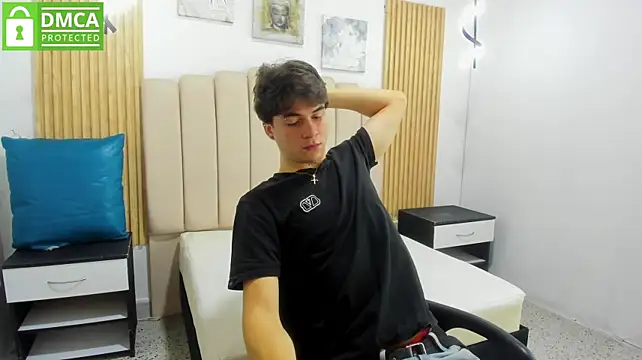 Show modela JEINS_FISHER na web-kameri