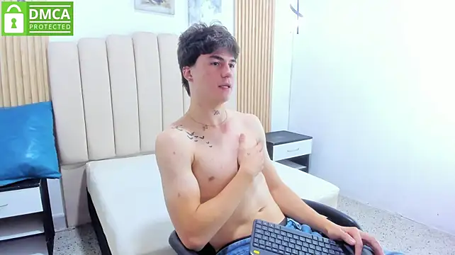 JEINS_FISHER Шоу с уебкамера