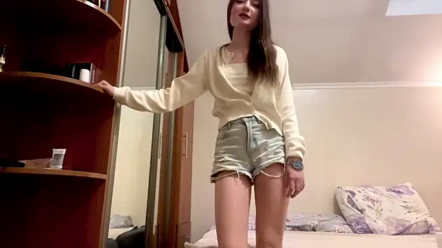 ShennaChiaminto Chat XXX live