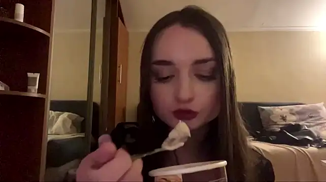 ShennaChiaminto live XXX chat