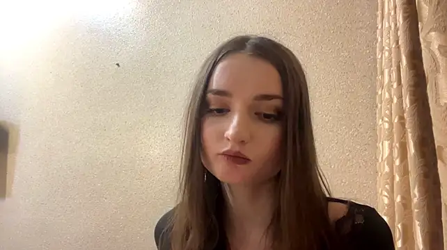 ShennaChiaminto Webcam show