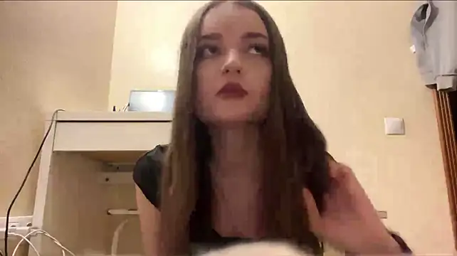 ShennaChiaminto – Live XXX-chat