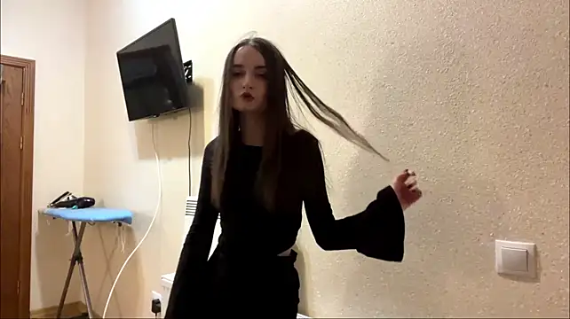 ShennaChiaminto Webcam-Show
